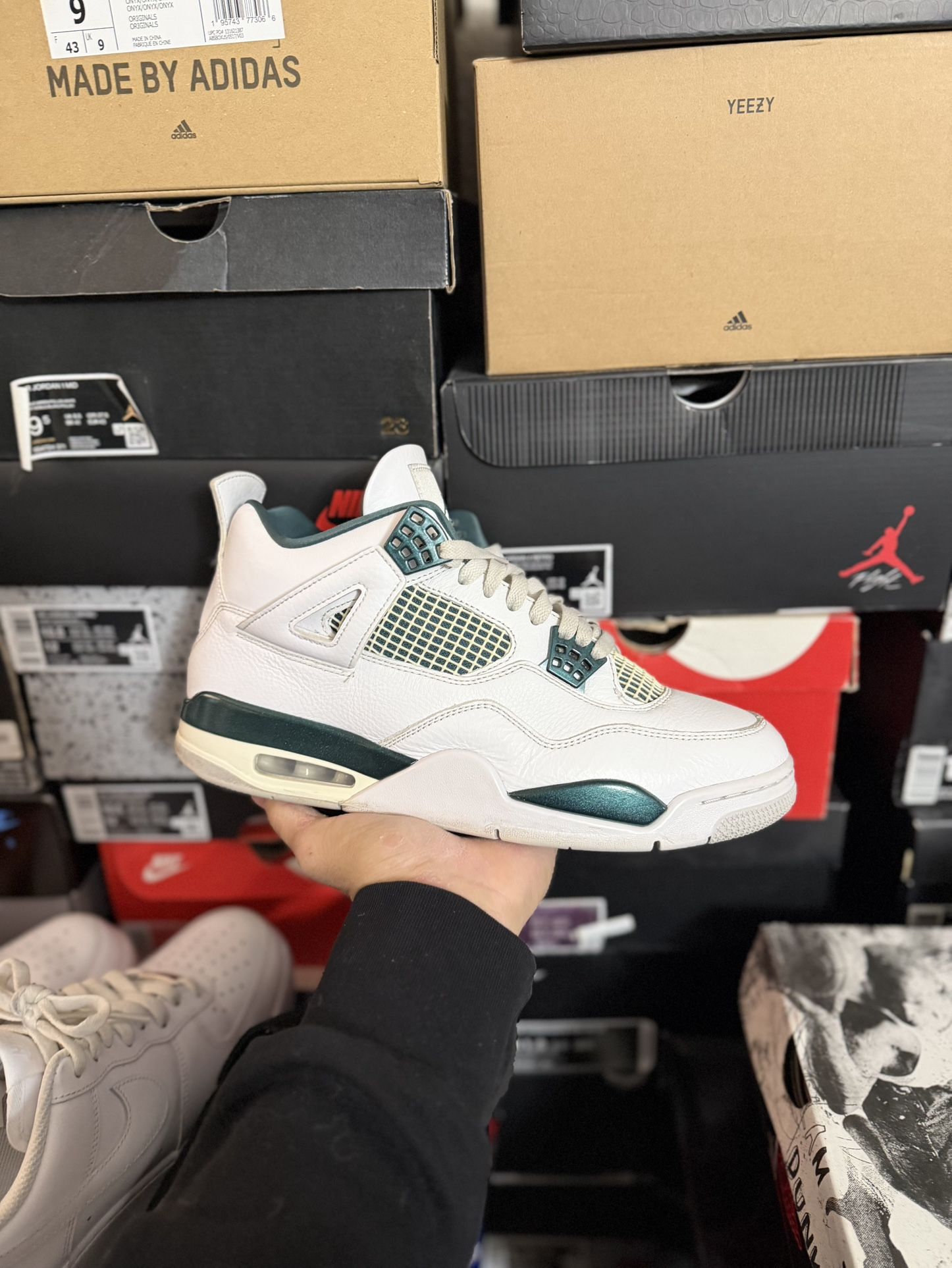 Jordan Oxidized Green 4s size 10 VNDS