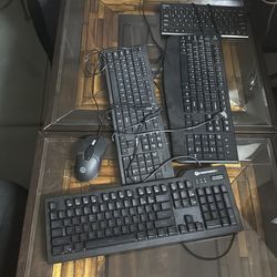 Wired key boards for pick up ( bundle )