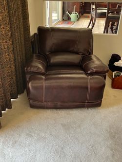 Cordova Leather 6 piece Sectional Sofa
