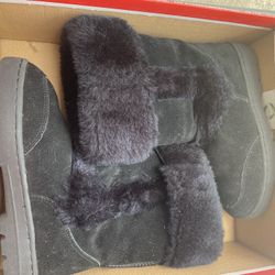 Boots With The Fur