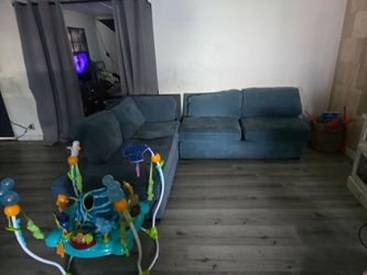 Free Sectional couch