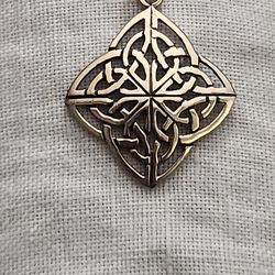 925 Celtic Design Pendant 