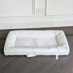 L.A. Baby 32" Quilted Waterproof Contoured Changing Pad