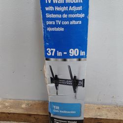 TV Wall Mount with Tilt 37–90 Inch