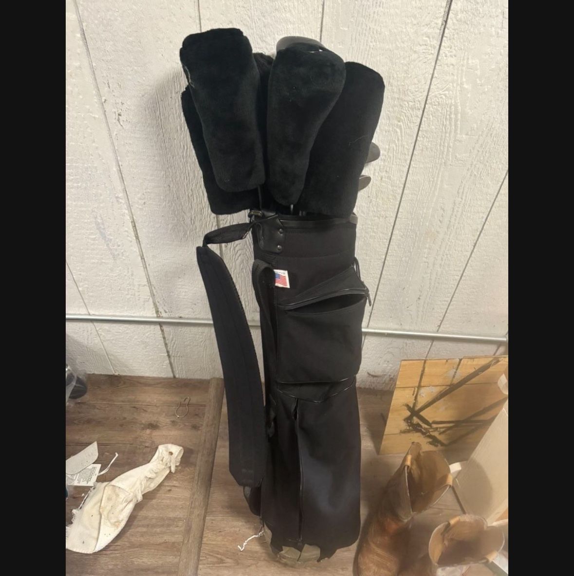 LOW PRICE MOVING- MENS RIGHT HAND GOLF SET