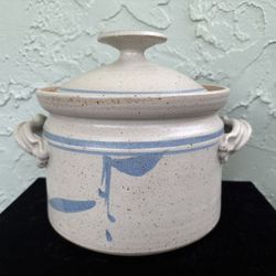 CONNIE PIKE Canada Signed Stoneware Covered Handled Crock Pot