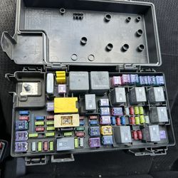 Tipm Fuse Box & Alternator. Read Details