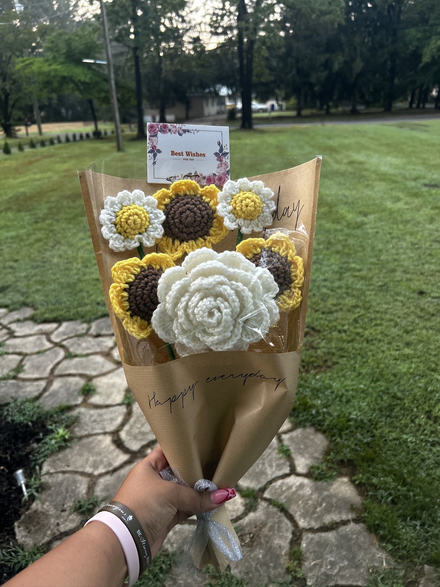 One Rose,three Sunflowers, And Two Daisy’s Bouquet 💐