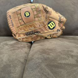 Left-Handed Baseball Glove