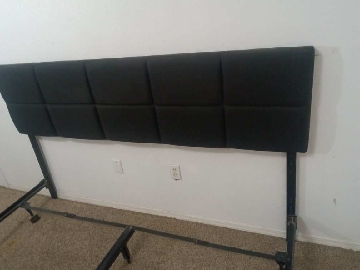 King Size Black Headboard And Metal Bed Frame 
