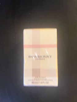 woman’s perfume