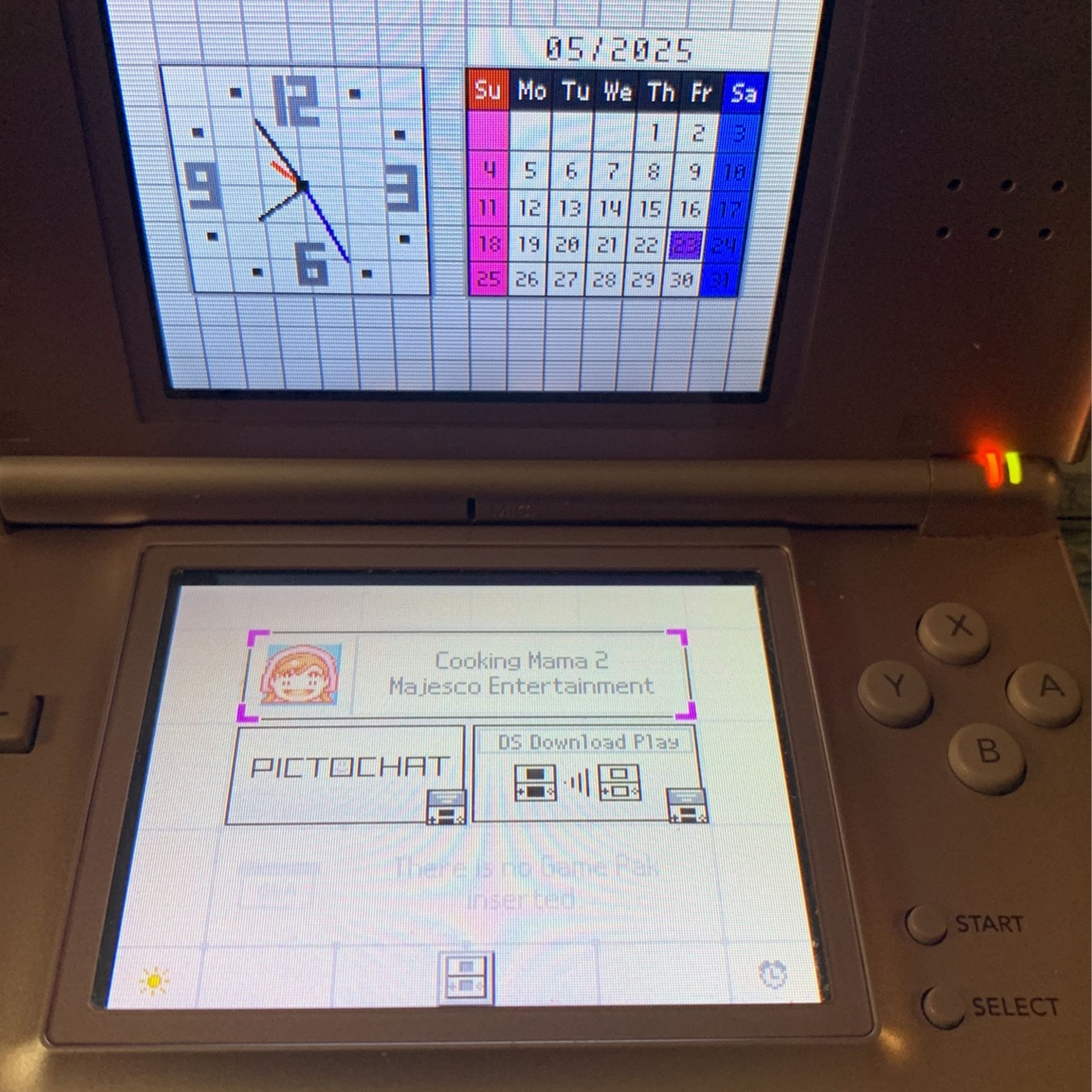 Nintendo Ds Lite With Charger Stylus Pen