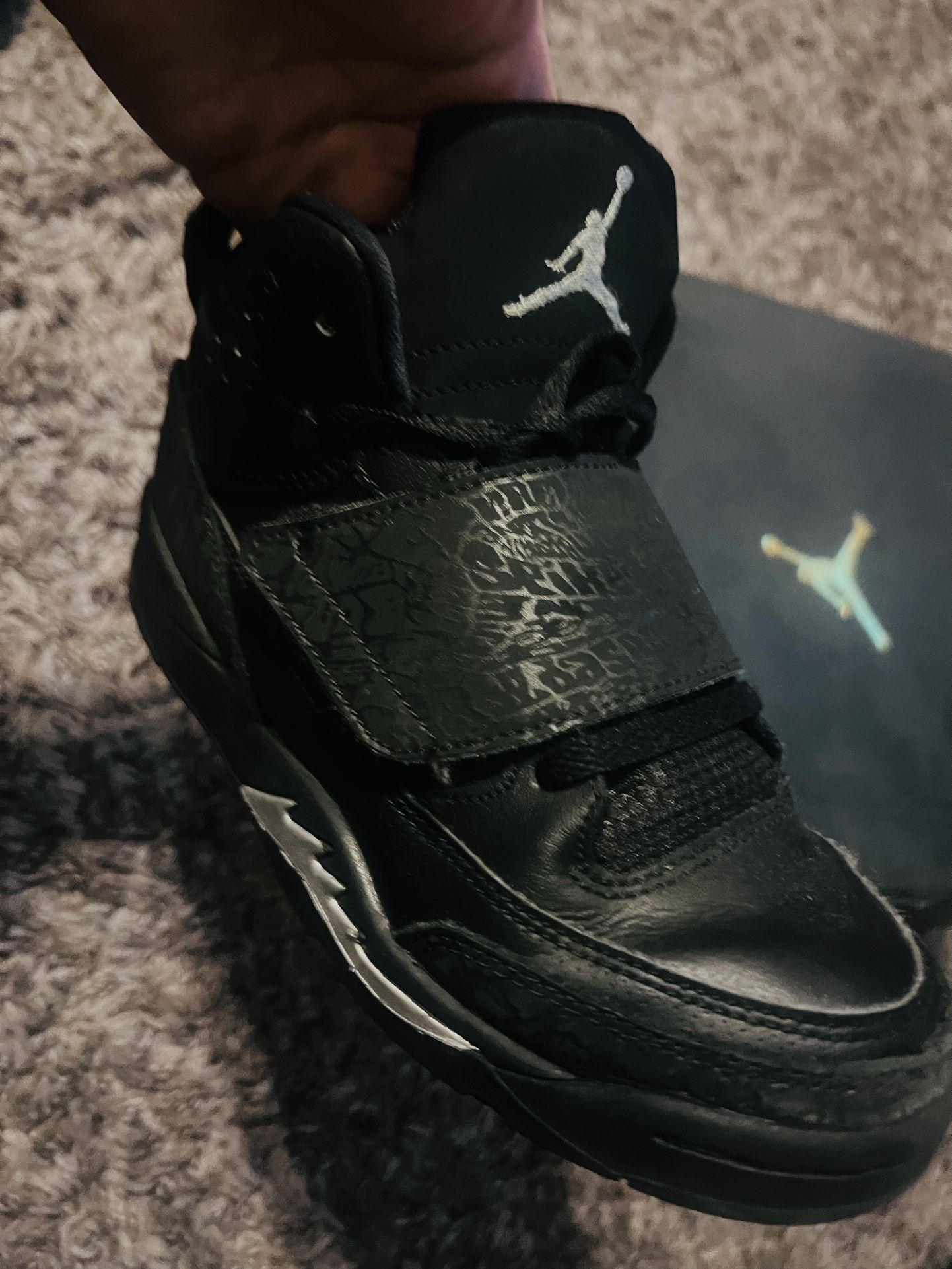 KIDS JORDAN