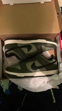 Nike Dunk Low Retro Olive Green colorway
