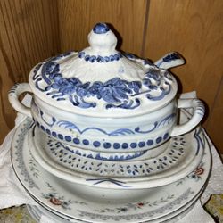 China Tea Set, Plates 