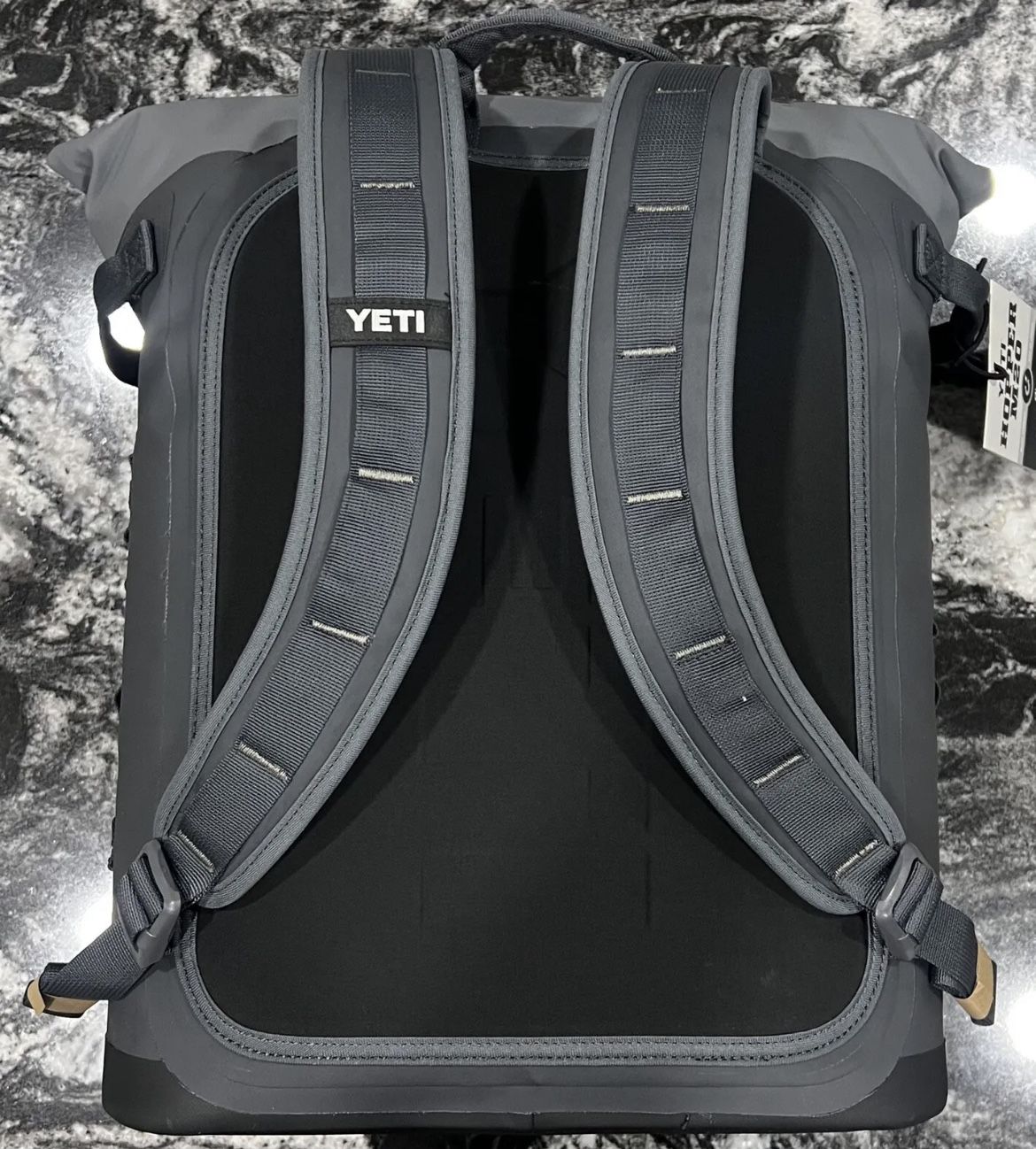 Yeti M12 Soft Backpack Cooler - Charcoal
