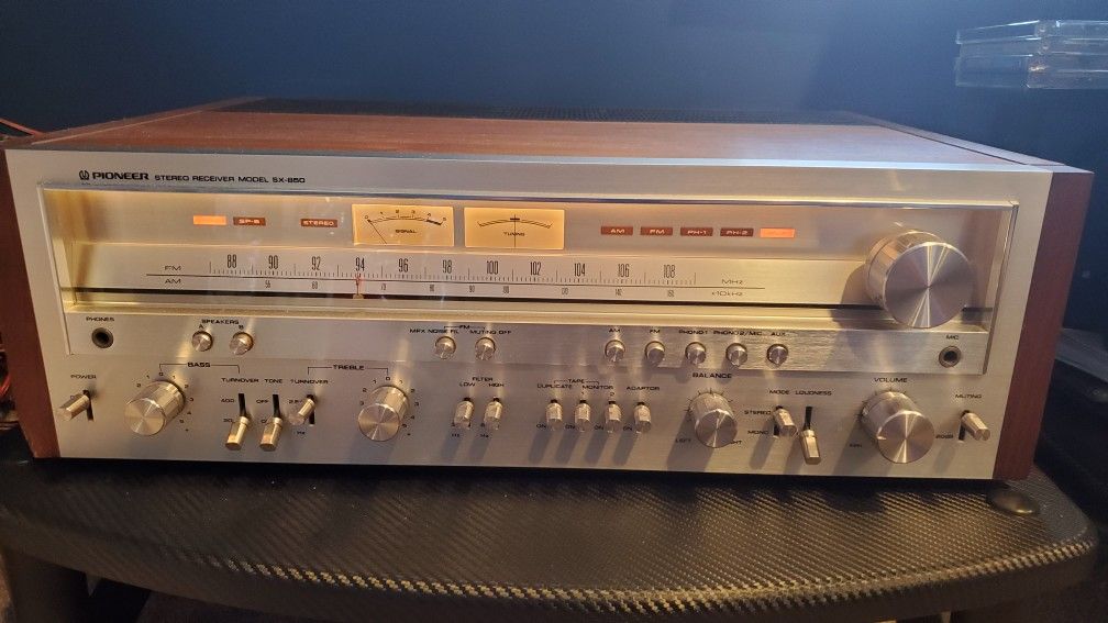 Pioneer SX-850 Stereo Receiver