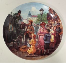 VTG "Die Familie Kappelmann" (The Holiday Week of the Family Kappelmann) collector's plate series