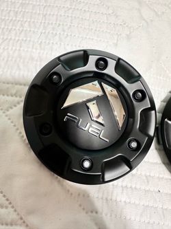 Fuel wheel rim center caps
