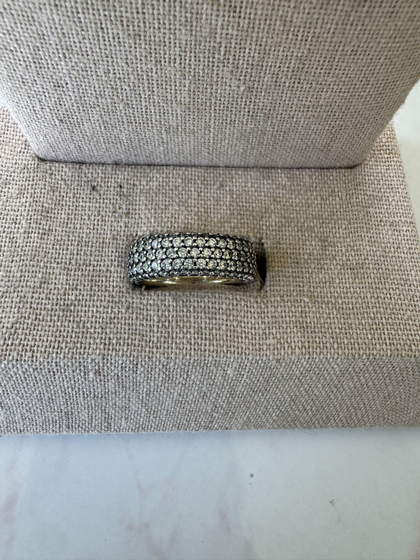 Pandora Ring