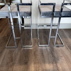 Grey Sliver Bar Stools (set) 