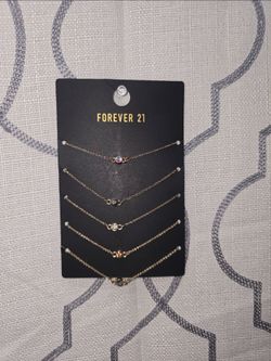 FOREVER 21 gold tone metal Bracelets Set of 5 Adjustables Chain with Stones New