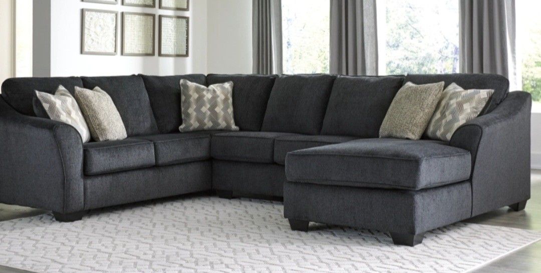 Sectional With Chaise (Blue Left Side Chaise)