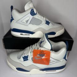 VNDS Jordan 4 Military Blue – Size 10 – $175 OBO 🔵👟