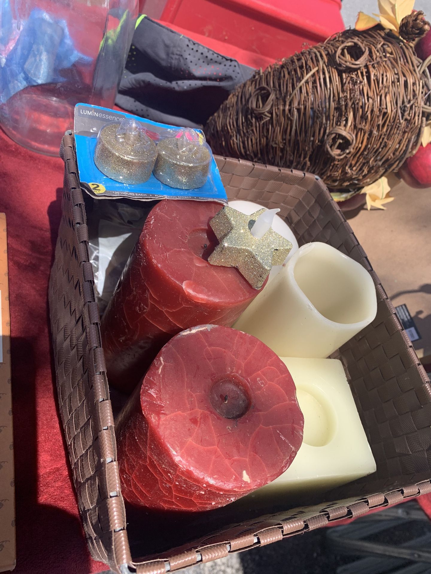 Extra Large Real wax candles (combo battery operated) . All for $10
