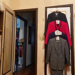2 Piece Business Suits Alfani, Size Medium