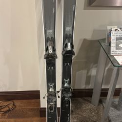 Elan Skis