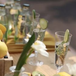 100 Elegant 5oz Disposable Champagne Flutes