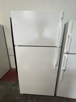 Refrigerator Frigidaire 30”