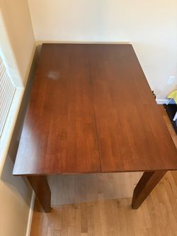 Kitchen Table And Chairs - Solid Wood