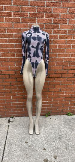 Mannequin with no stand