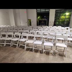 Resin Chairs For R,e,n,t