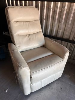 hercules Swivel Recliner chair