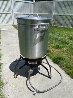 Out door cooker