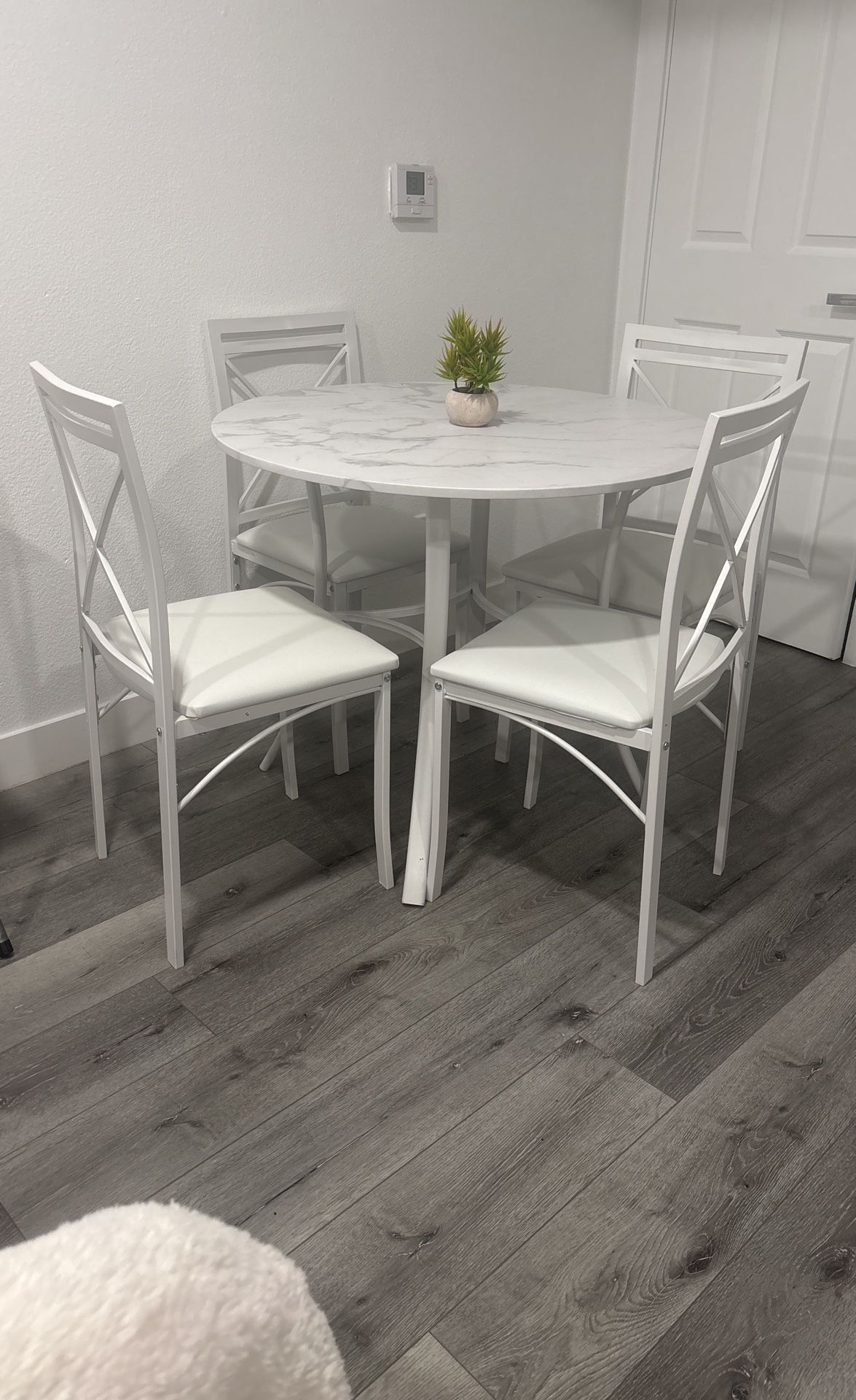 Dining Table Set
