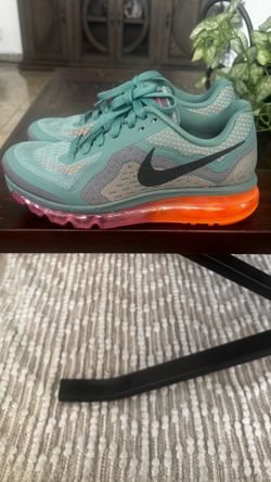 Nike Air Max size 7