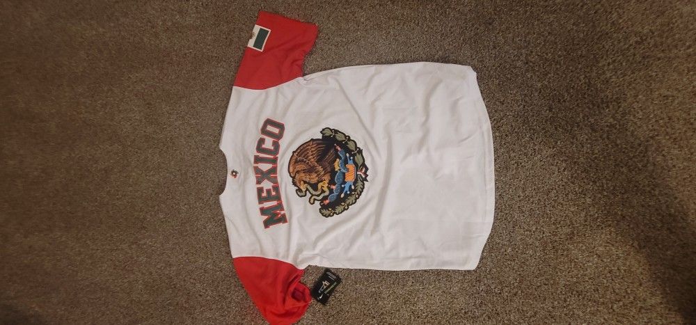 Playera De México Fistas PATRIAS