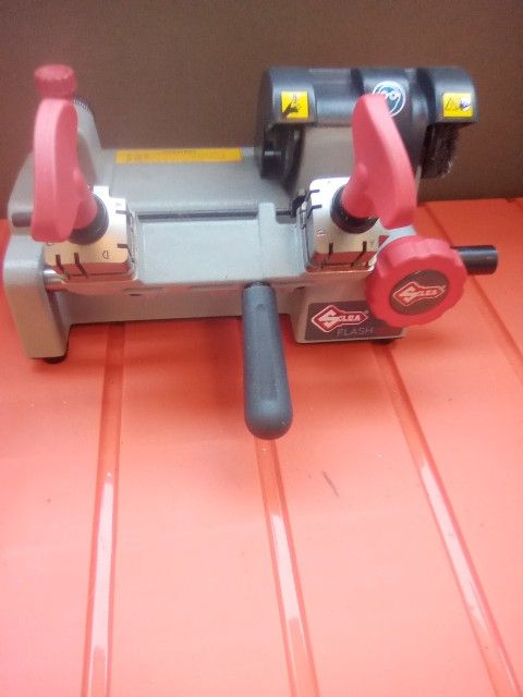 Silca Flash 008 Key Cutter