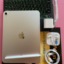 256gb Apple IPad 10th Generation (10.9” Liquid Retina / Latest 2022 ) with pen, keyboard, case & Accessories (warranty 04/2025)