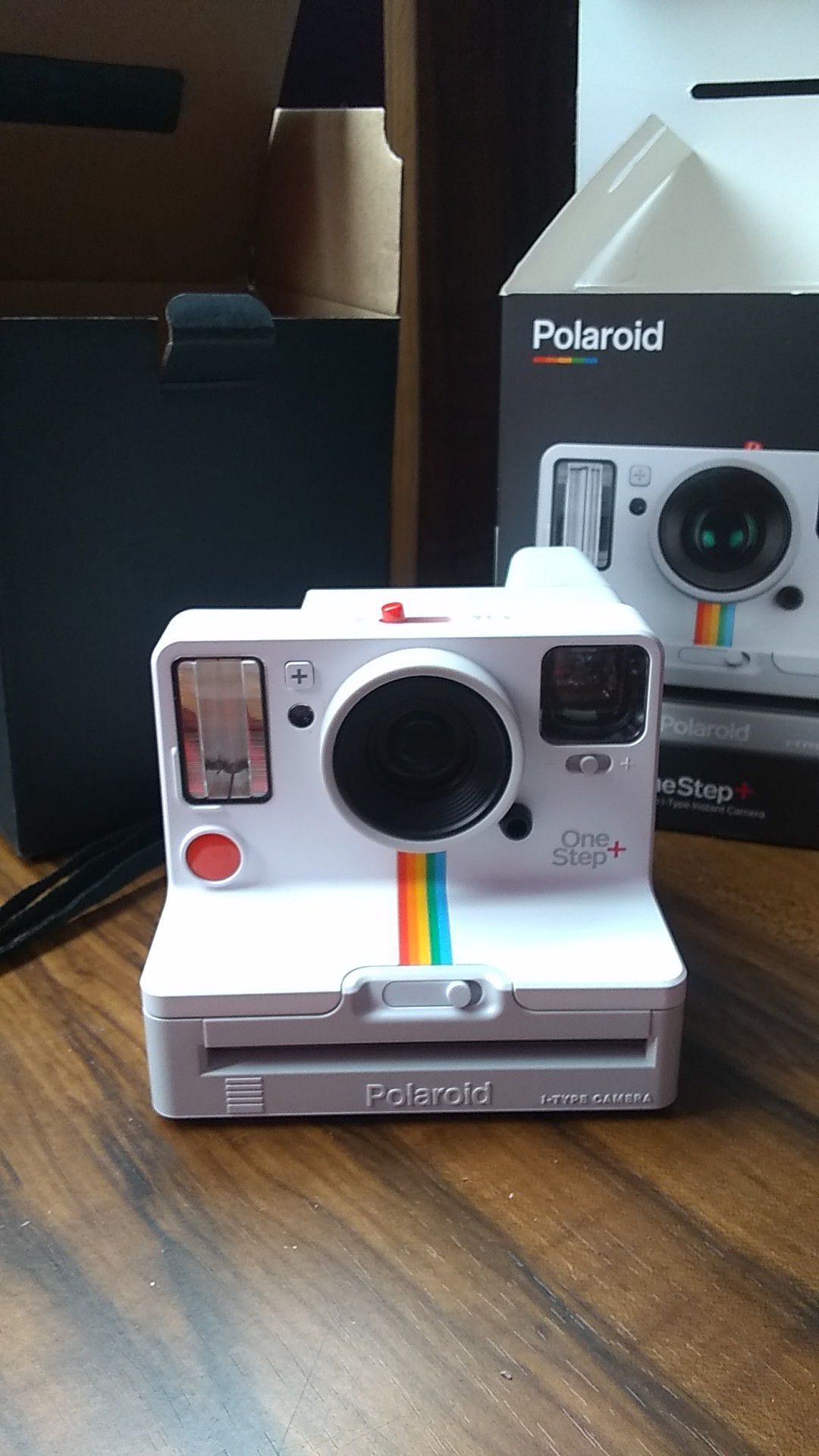 Polaroid one-step plus