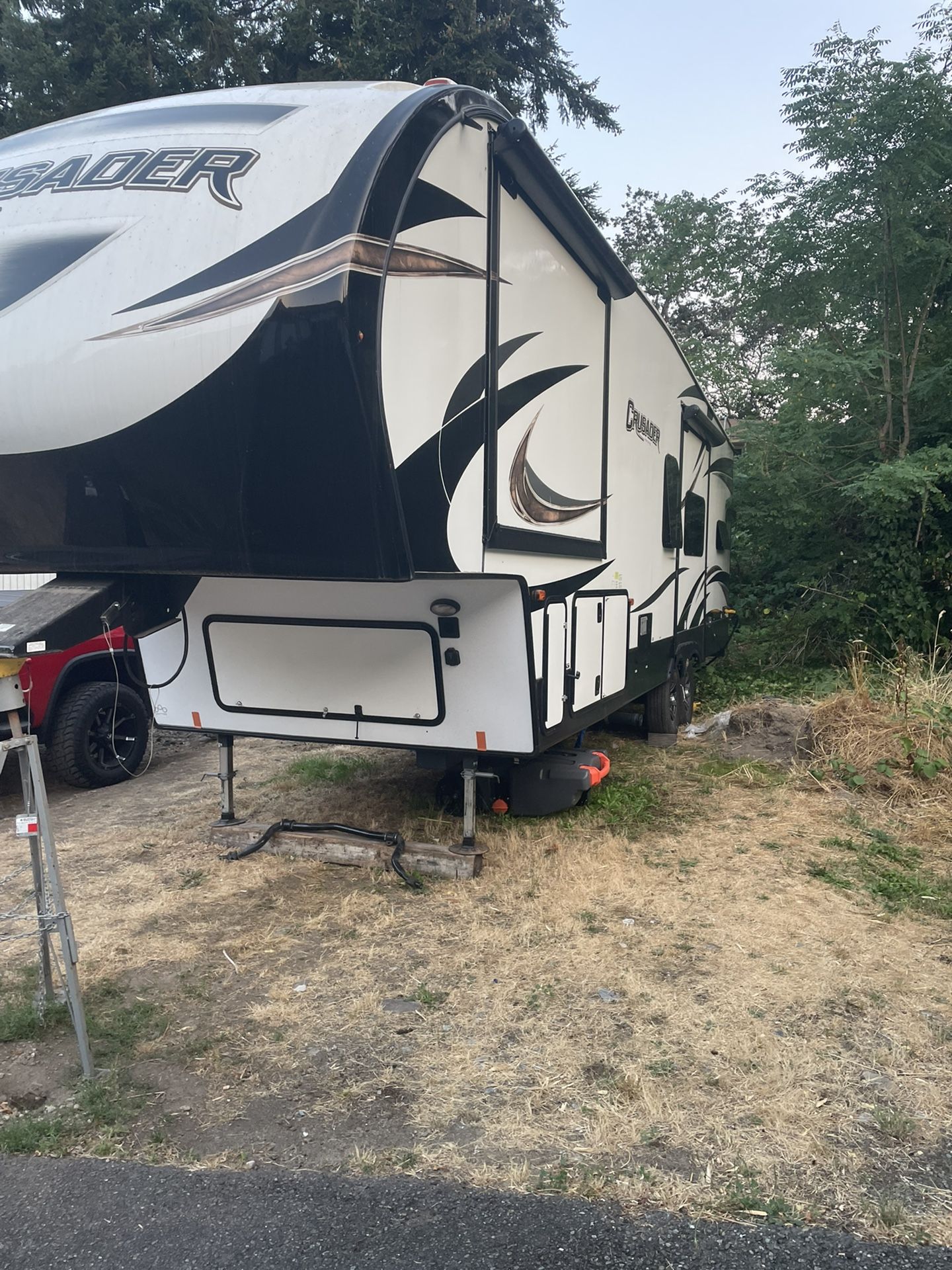 2018 Forest river Crusader 319rkt