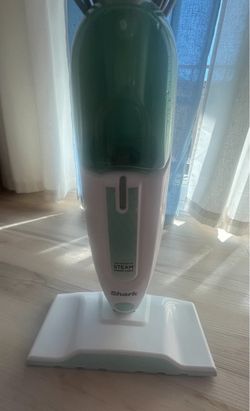 Shark S1000 corded steam mop