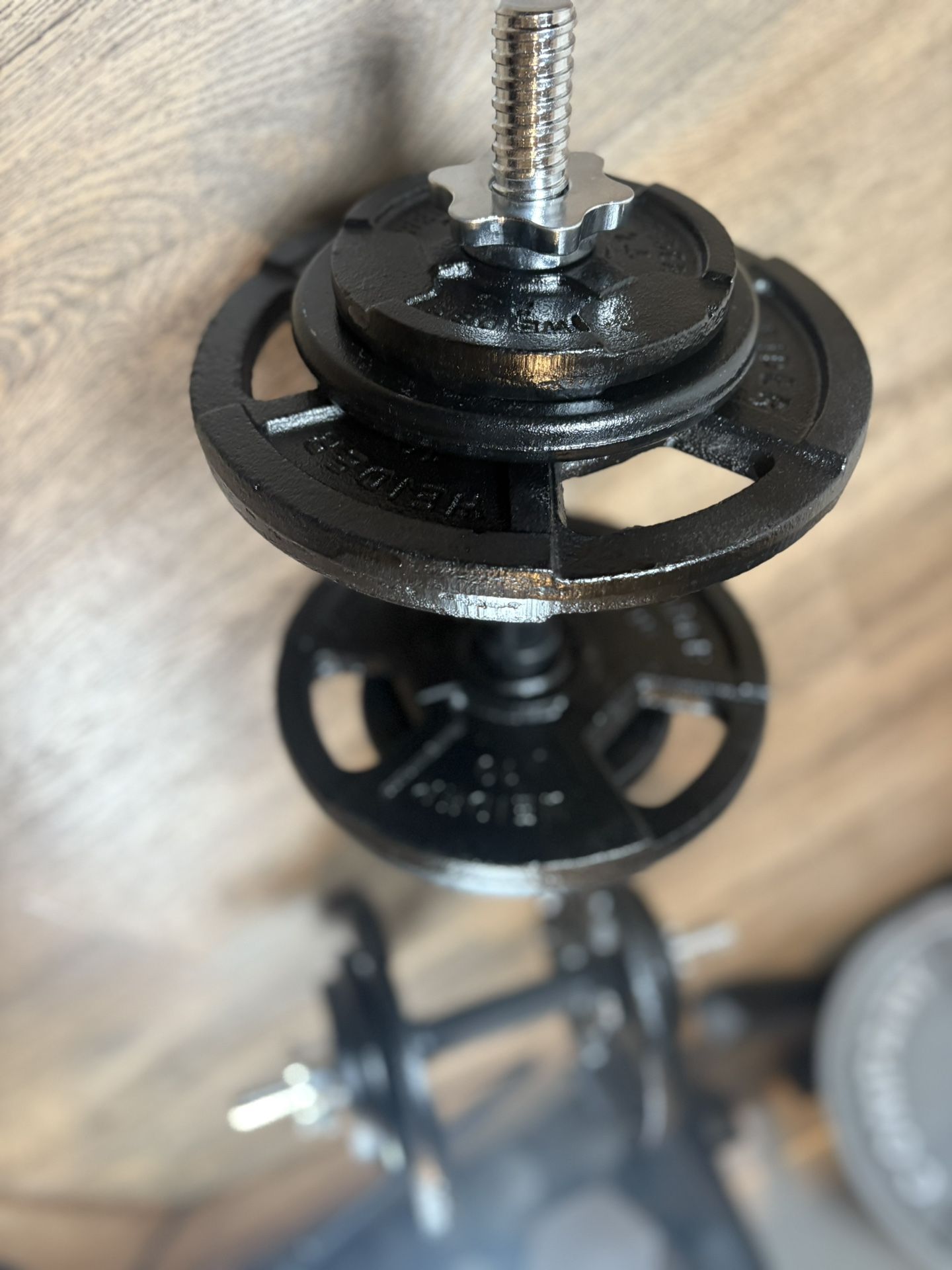 Standard Adjustable Dumbbells Cast Iron Plates.  Total : 80 lbs