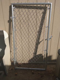 New Gate Entry With Latch