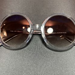 Sunday Somewhere Tilda 068-CRY 53-22-145 – Handcrafted Glasses, Like New.