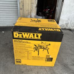 DEWALT 15 Amp Corded 10 in. Job Site Table Saw with Rolling Stand